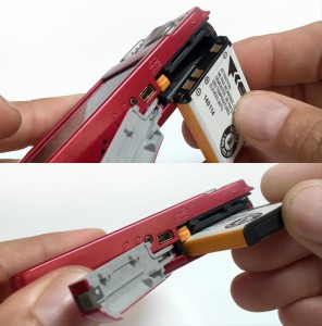 Proper insertion of Fuji JX Camera Battery
